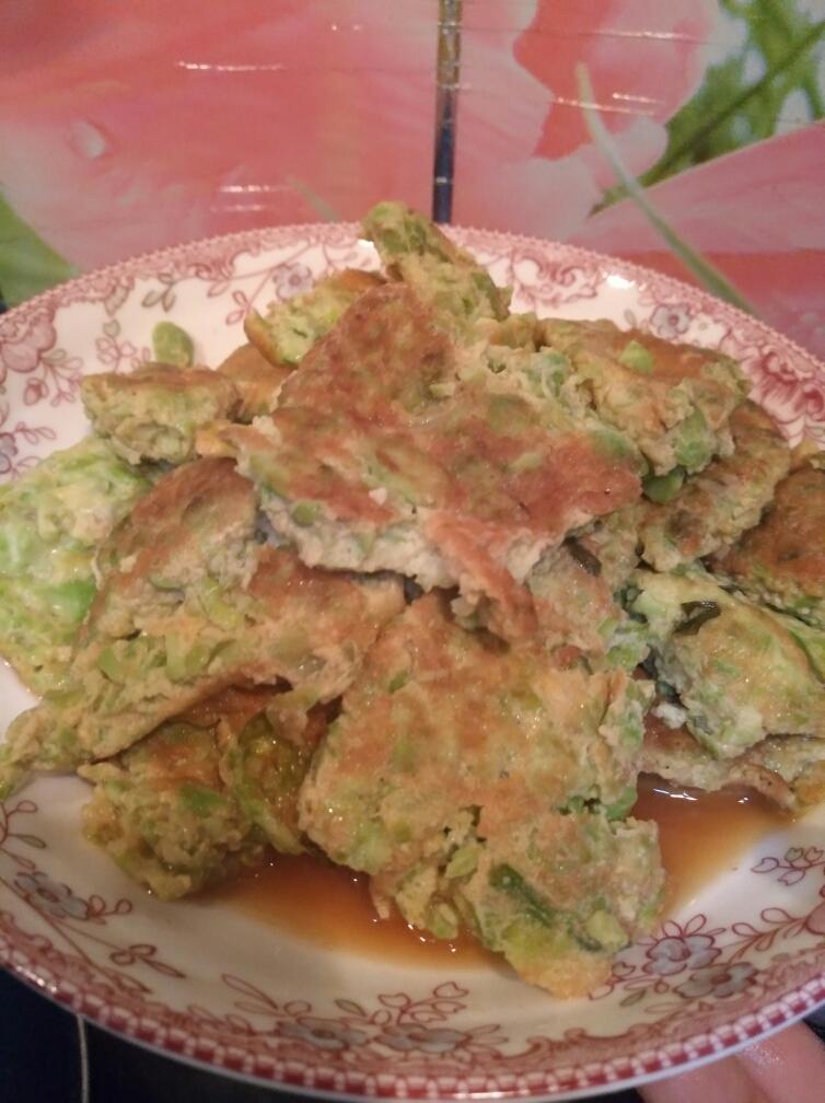 毛豆碎炒鸡蛋的做法