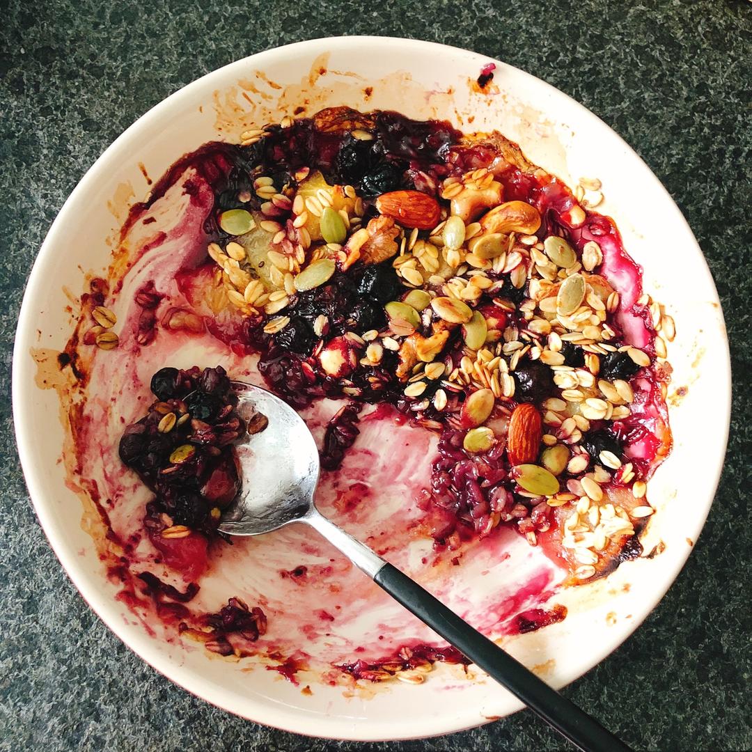 黄桃蓝莓燕麦脆丨健康·三餐