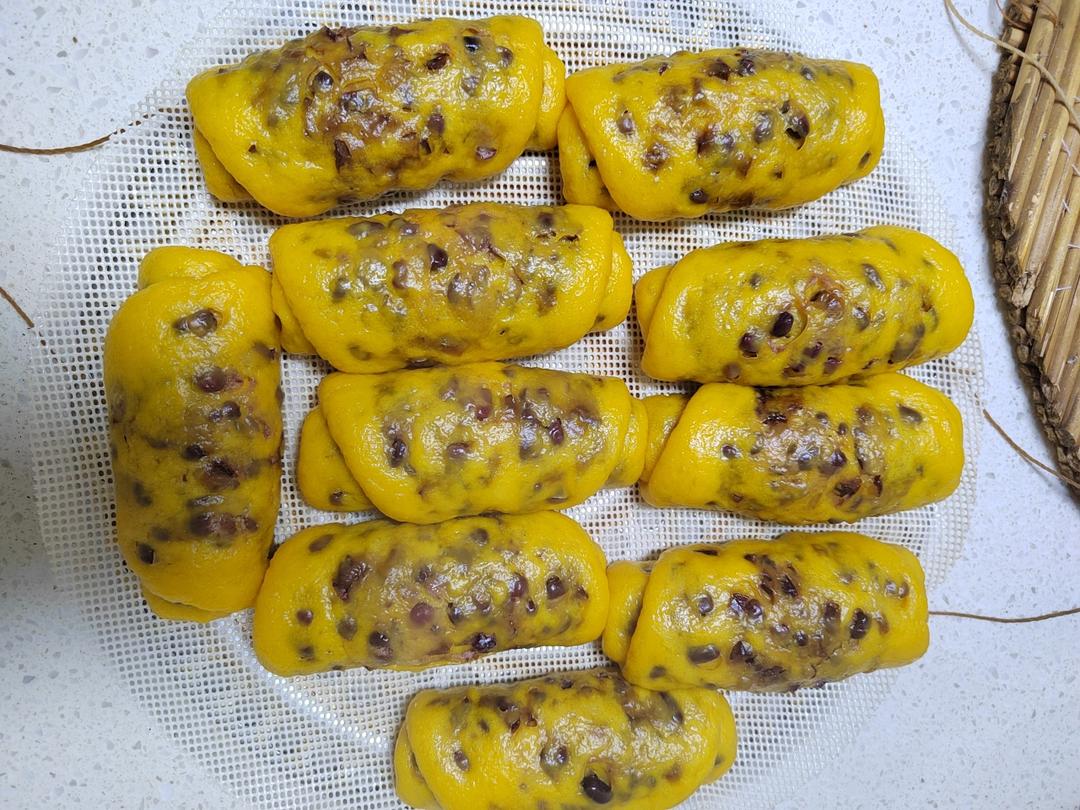 美味南瓜红豆卷，好看又好吃