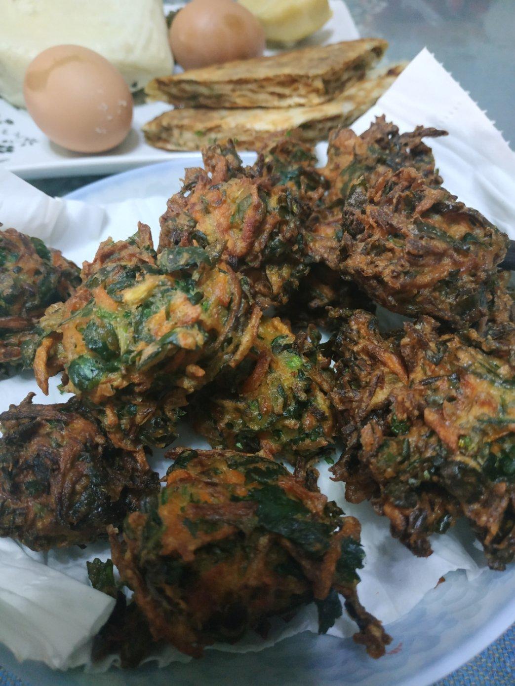 胡萝卜香菜素丸子