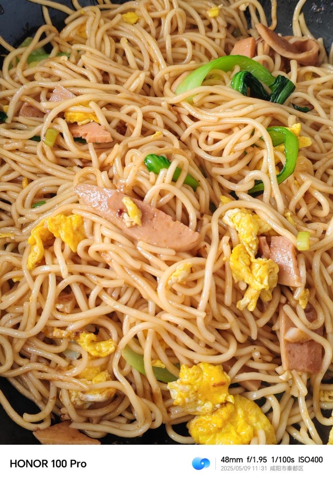 🍜最简单最好吃的家常炒面