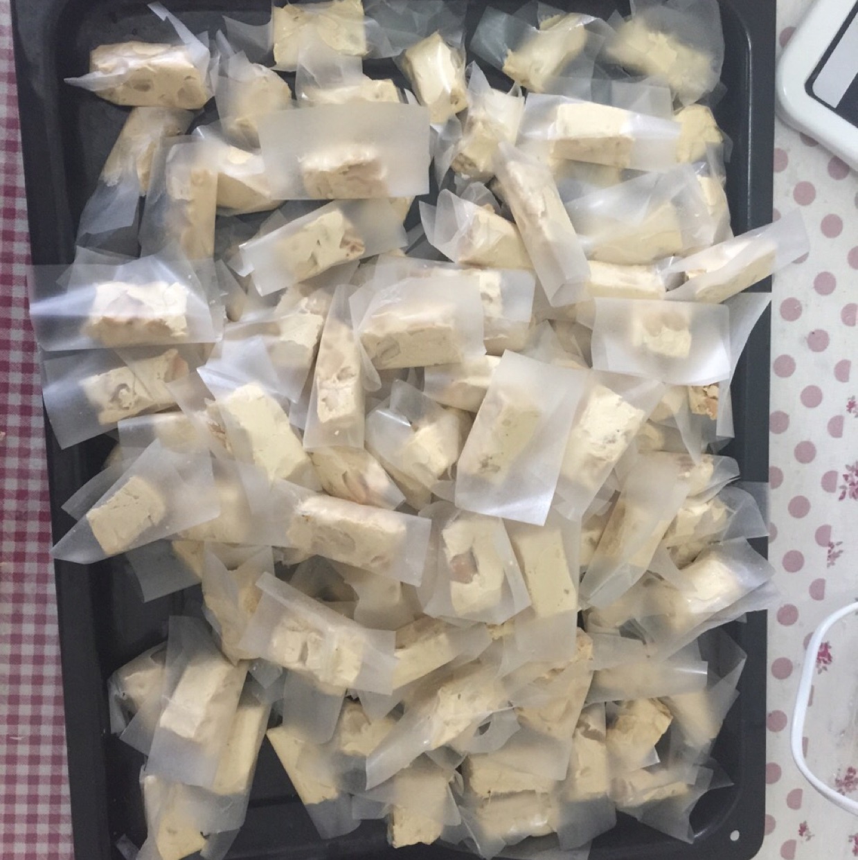 玫瑰杏仁牛轧糖(好吃到爆的麦芽糖版)