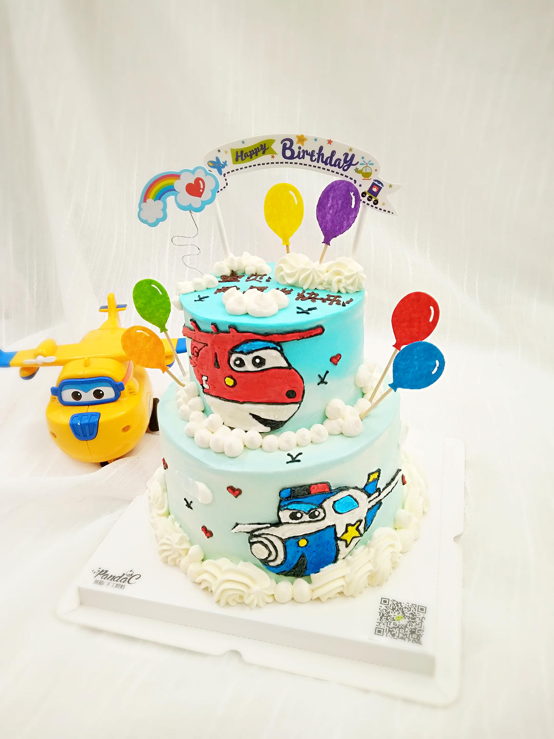 熊猫c手工烘焙做的超级飞侠-乐迪蛋糕