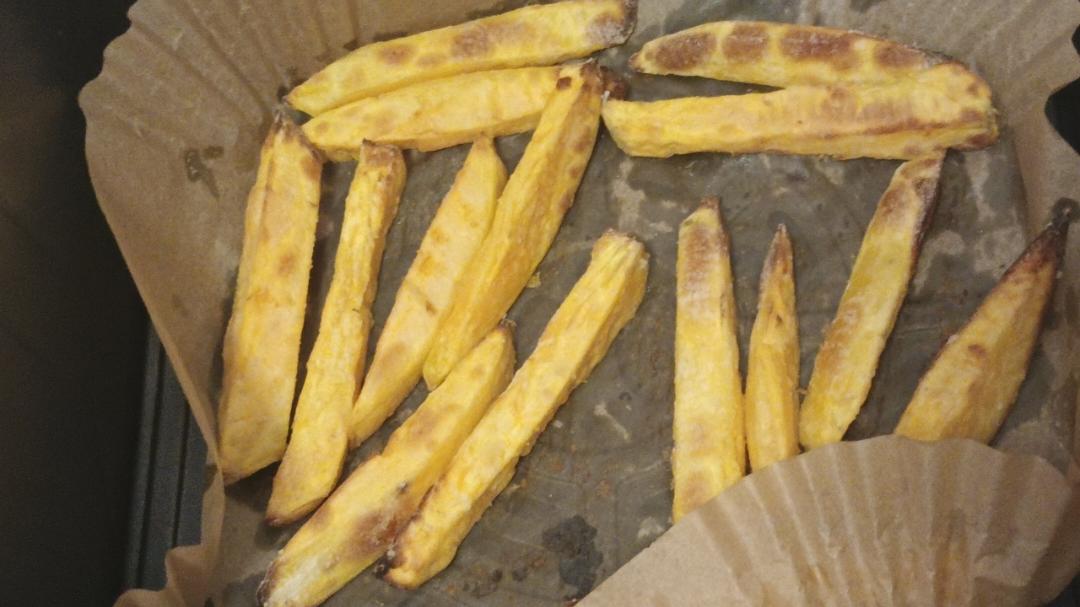 空气炸锅十五分钟搞定黄金红薯条