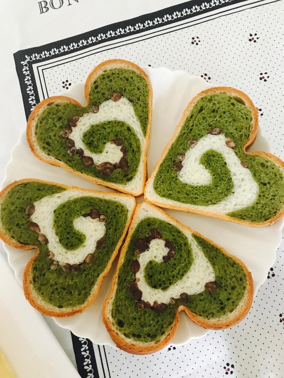 蜜豆抹茶心形吐司