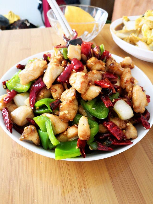 辣子鸡丁