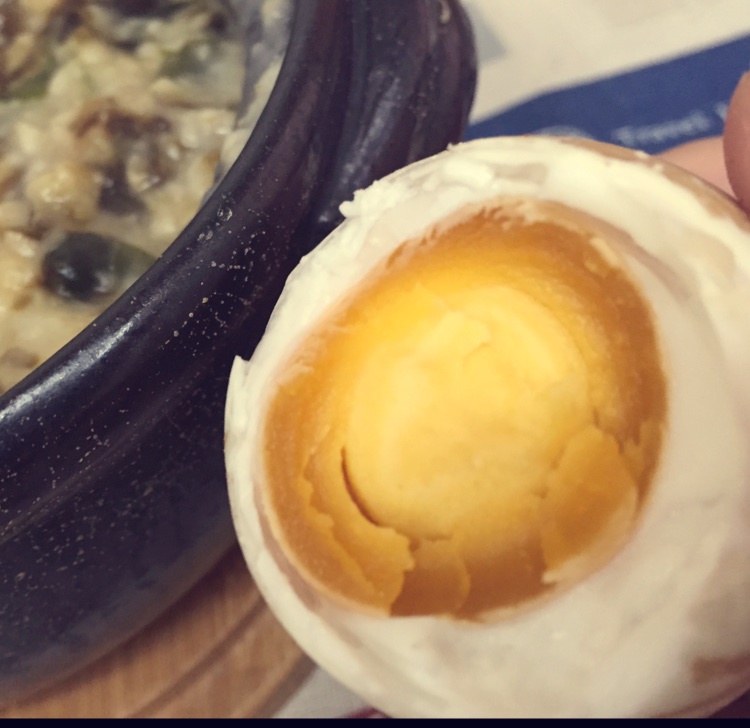 五香咸鸭蛋
