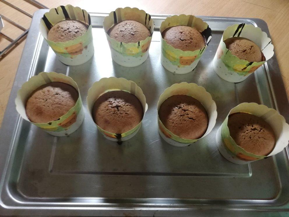 巧克力纸杯蛋糕