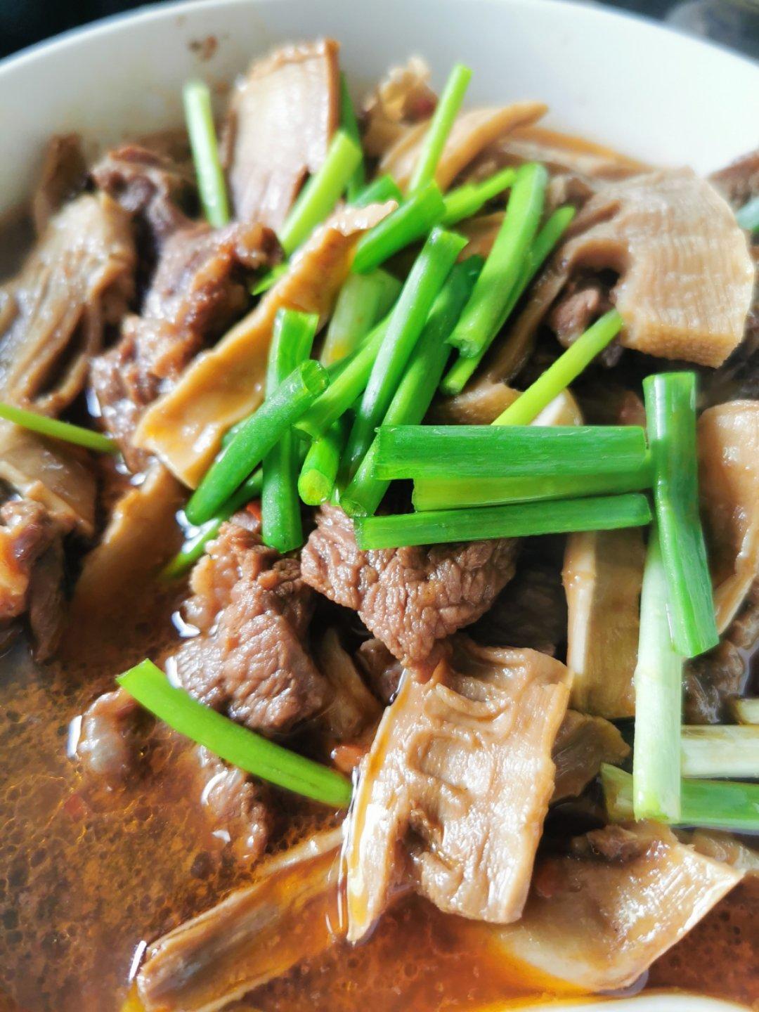 笋子烧牛肉