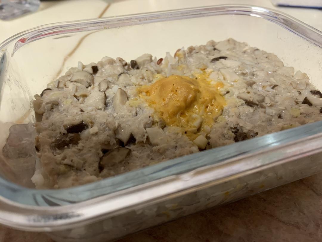 咸蛋蒸肉饼