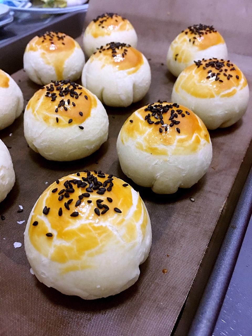 不用揉出膜、不用醒面就能酥掉渣的中式酥皮点心