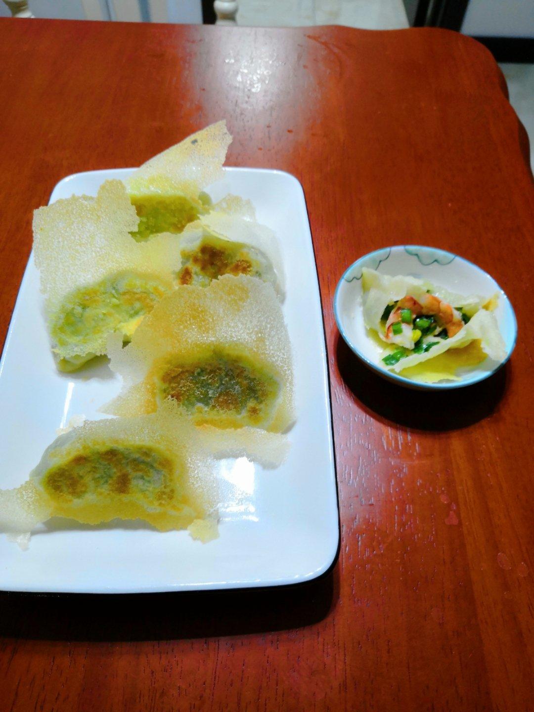 冰花蕾丝煎饺