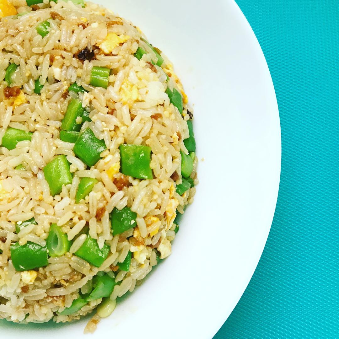 豆角炒饭的做法