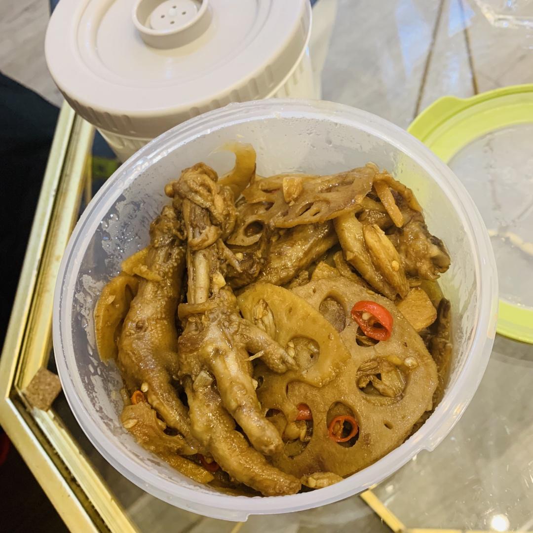 “销魂”卤鸡爪