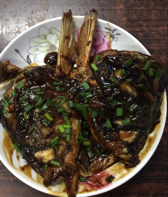红烧鱼头
