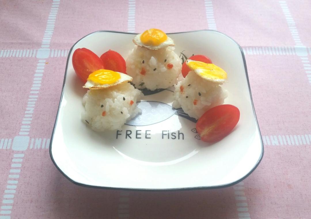 超萌太阳蛋饭团(附详细煎蛋法)