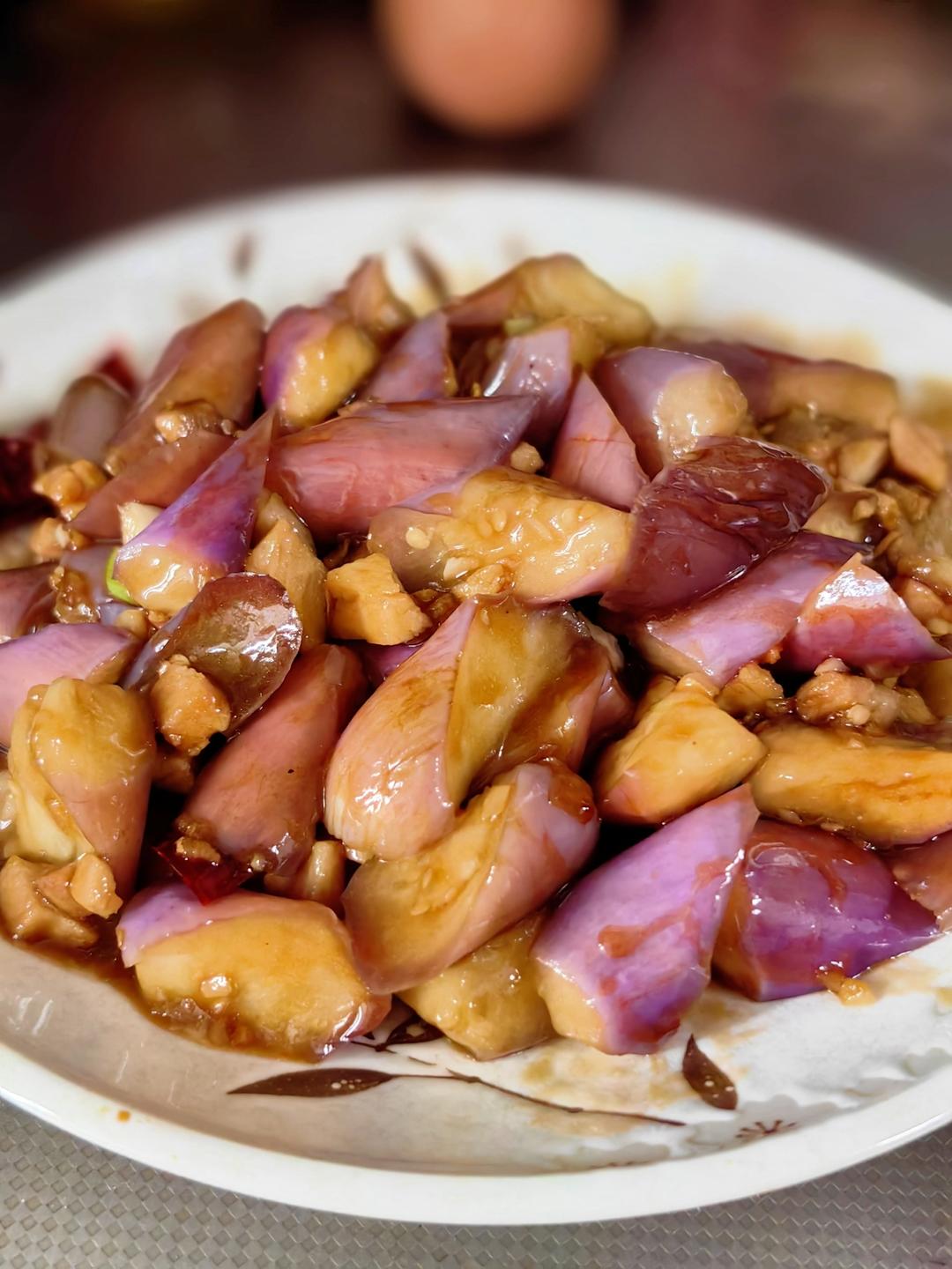 厨师长教你：“肉末烧茄子”的家常做法，口感软糯适合下饭，收藏