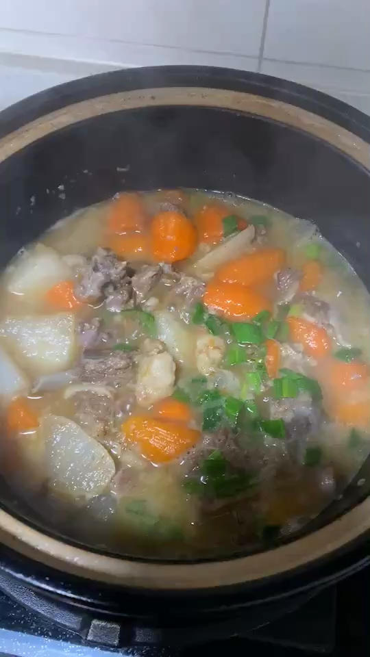 羊肉炖白萝卜