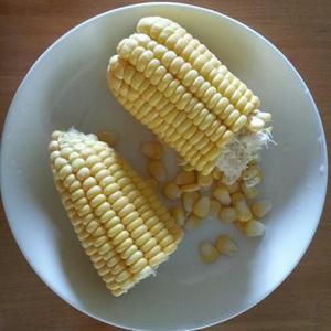 咸蛋黄焗玉米的做法 步骤1