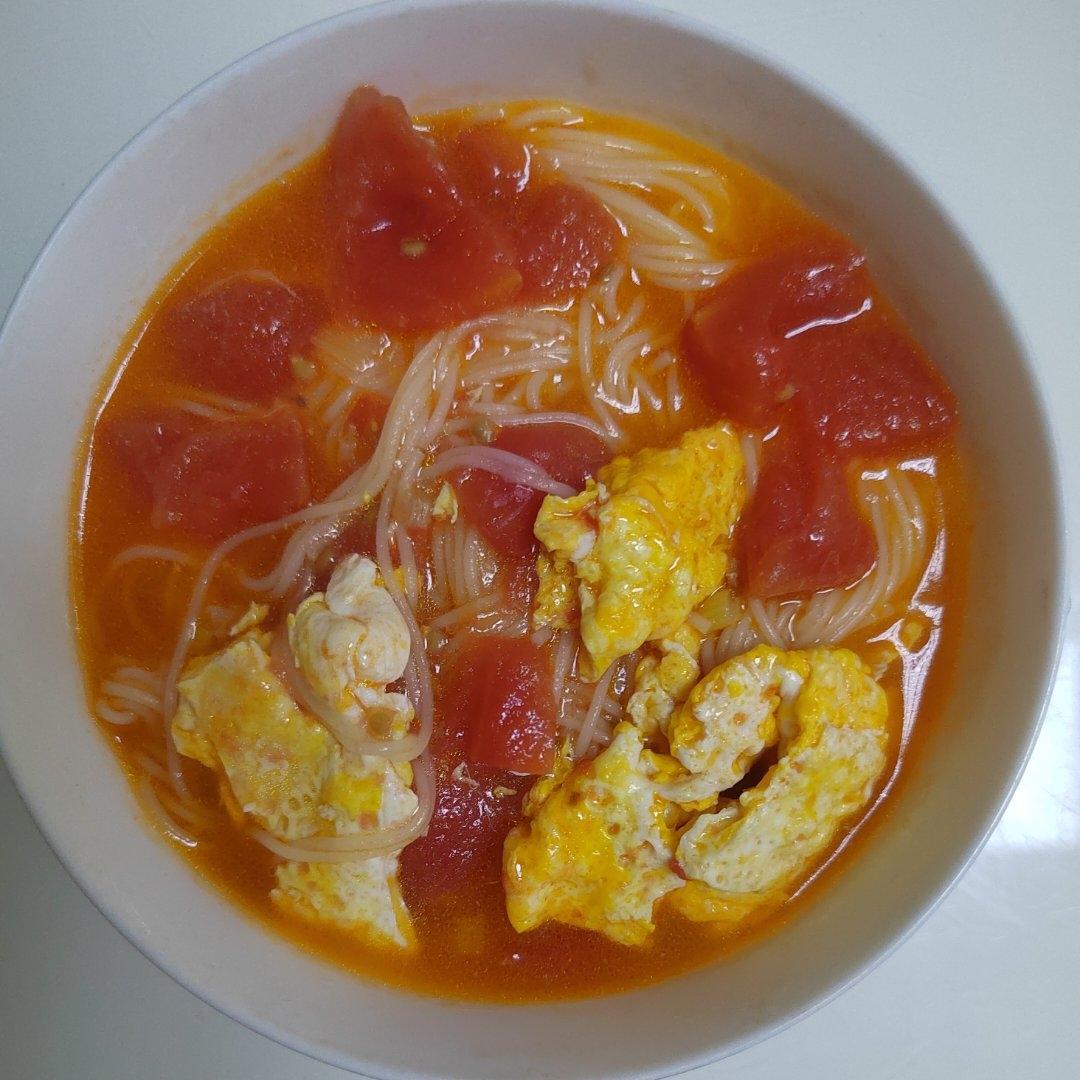 汤都要喝光的西红柿鸡蛋面