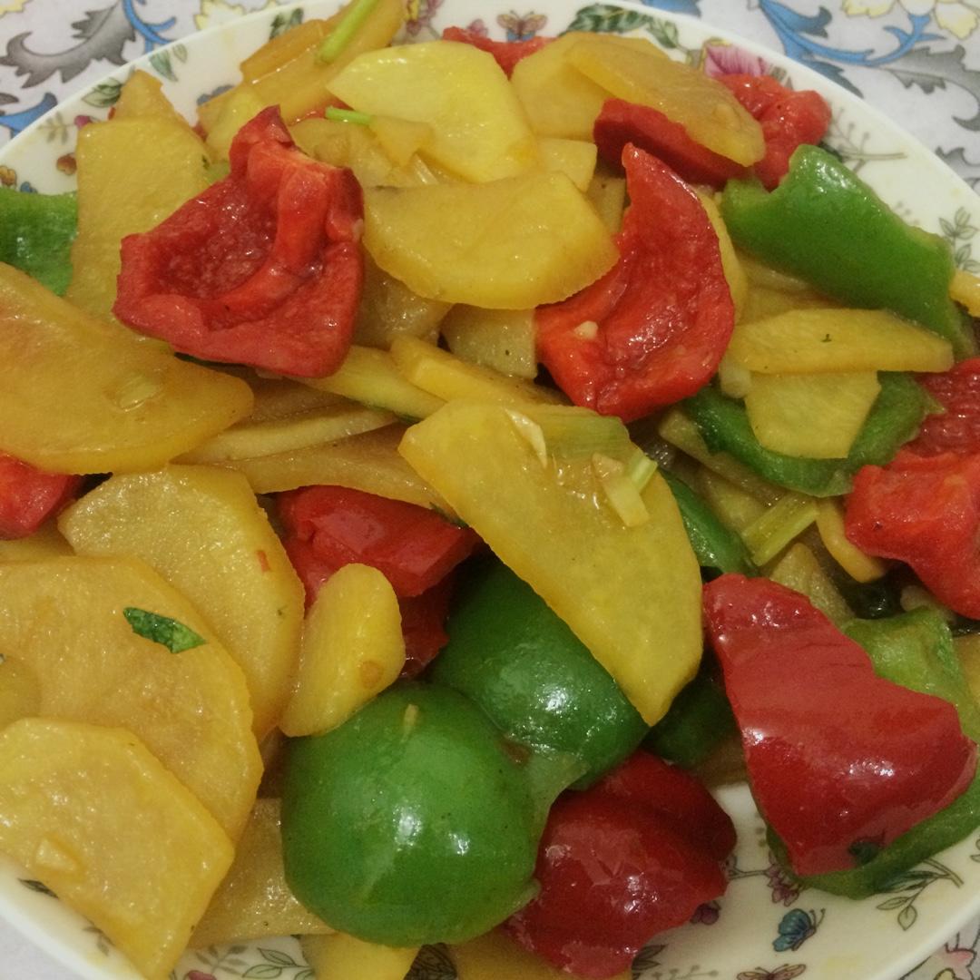 青椒土豆片（一夫食堂版）