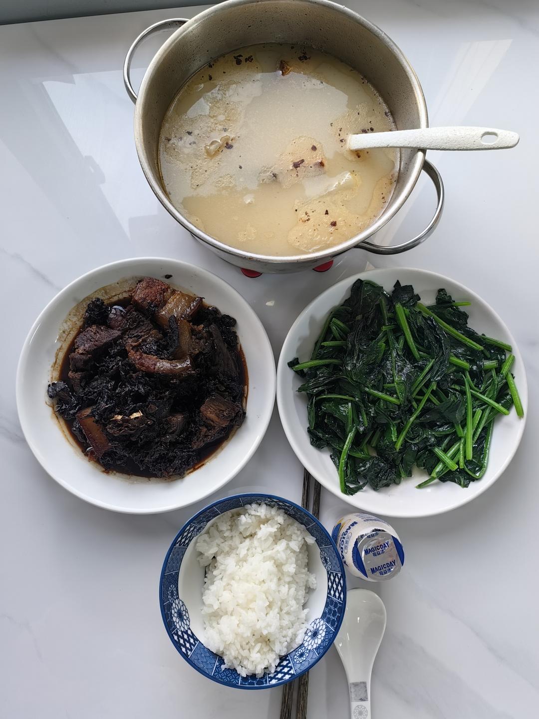 空巢快手餐，主打 不糊弄也不麻烦
