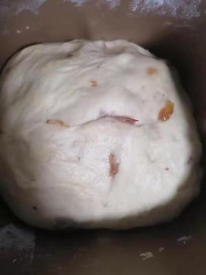 香甜葡萄干面包的做法 步骤3