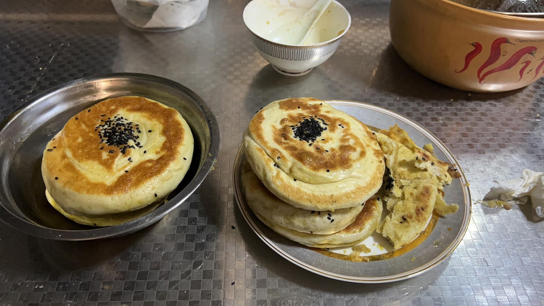 千层椒盐香酥饼（平底锅煎饼）