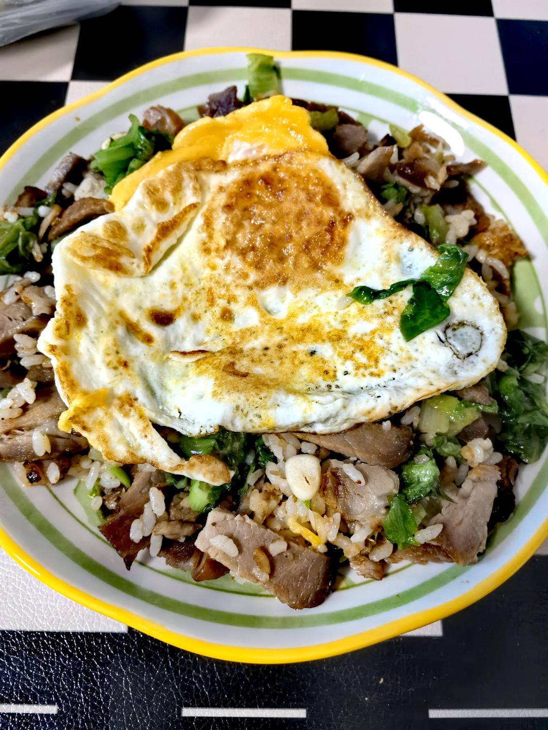 校门口小摊版烤肉桶饭（烤肉拌饭），完美复刻！