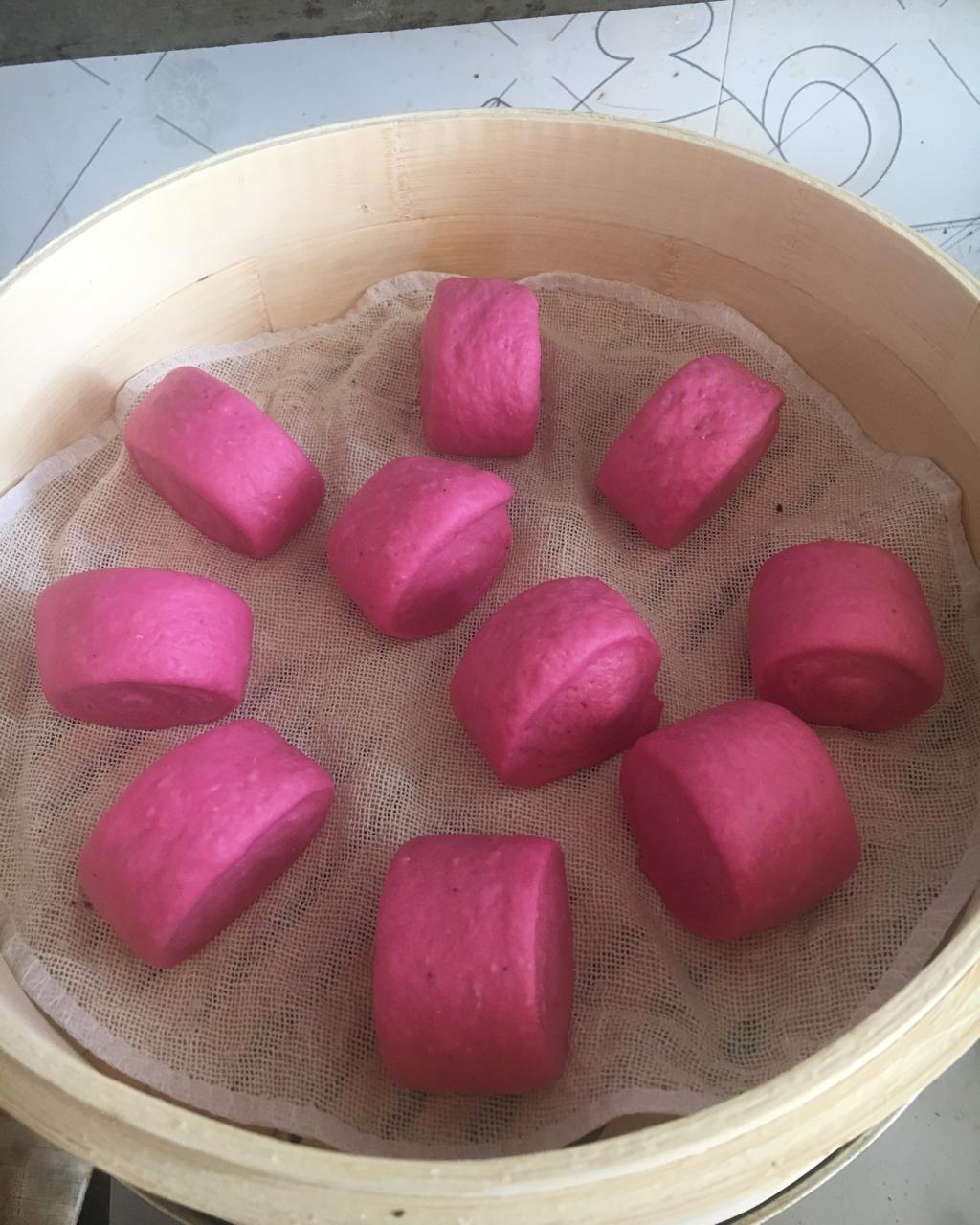 夹缝生存做的刀切小馒头