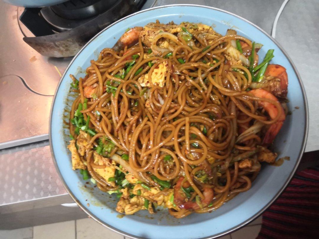 不想做饭，就来一盘快手炒面！