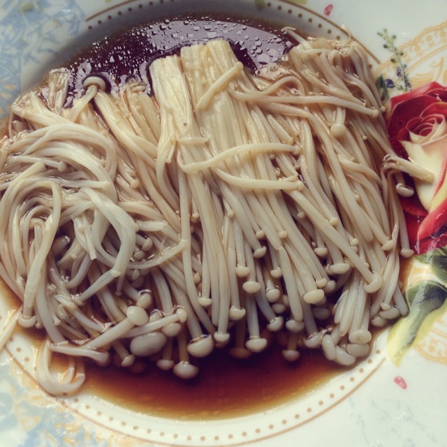 白灼金针菇