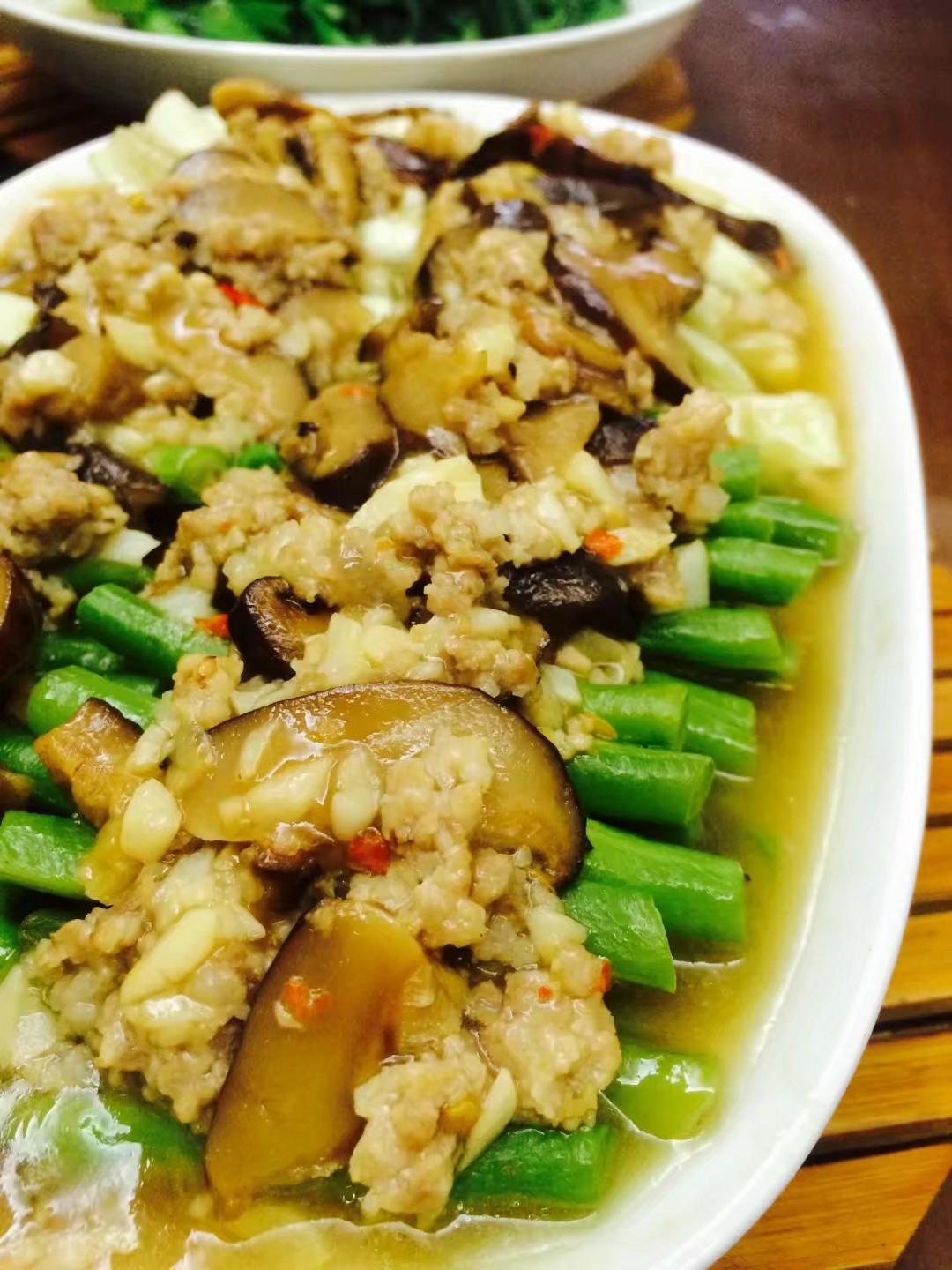 肉末蒸茄子豆角（少油、下饭）的做法