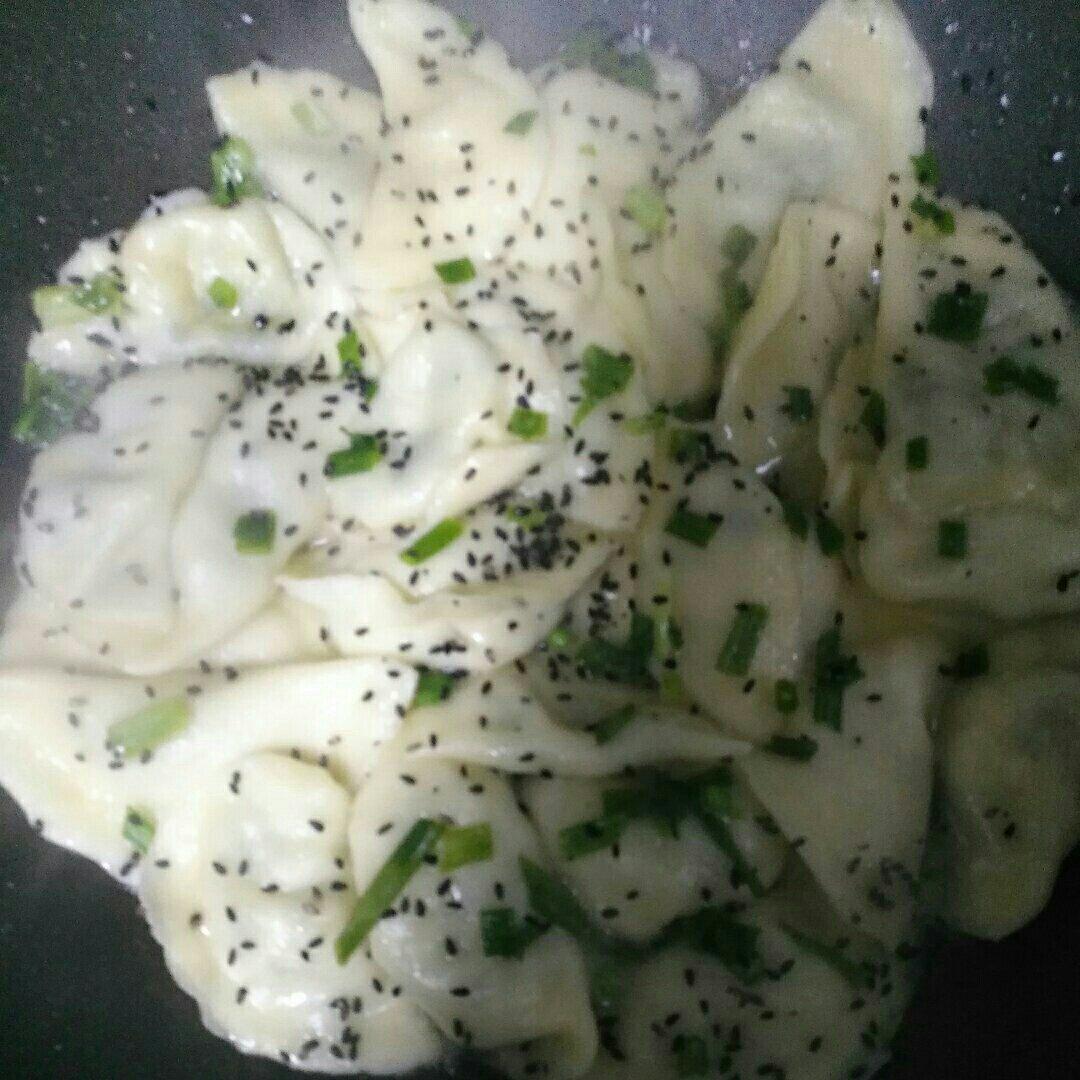 电饭煲煎饺（速冻饺）