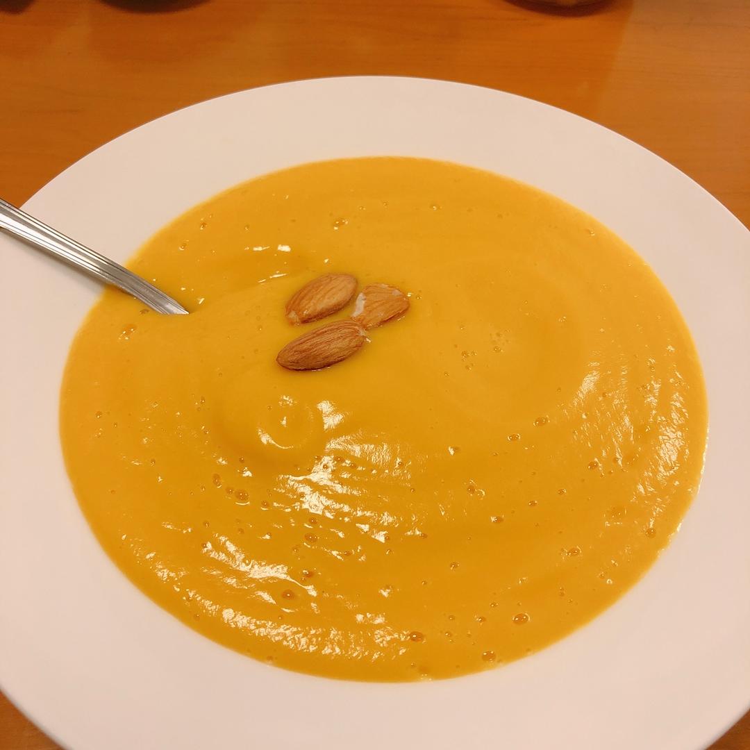 南瓜汤(超好吃又方便的南瓜汤)