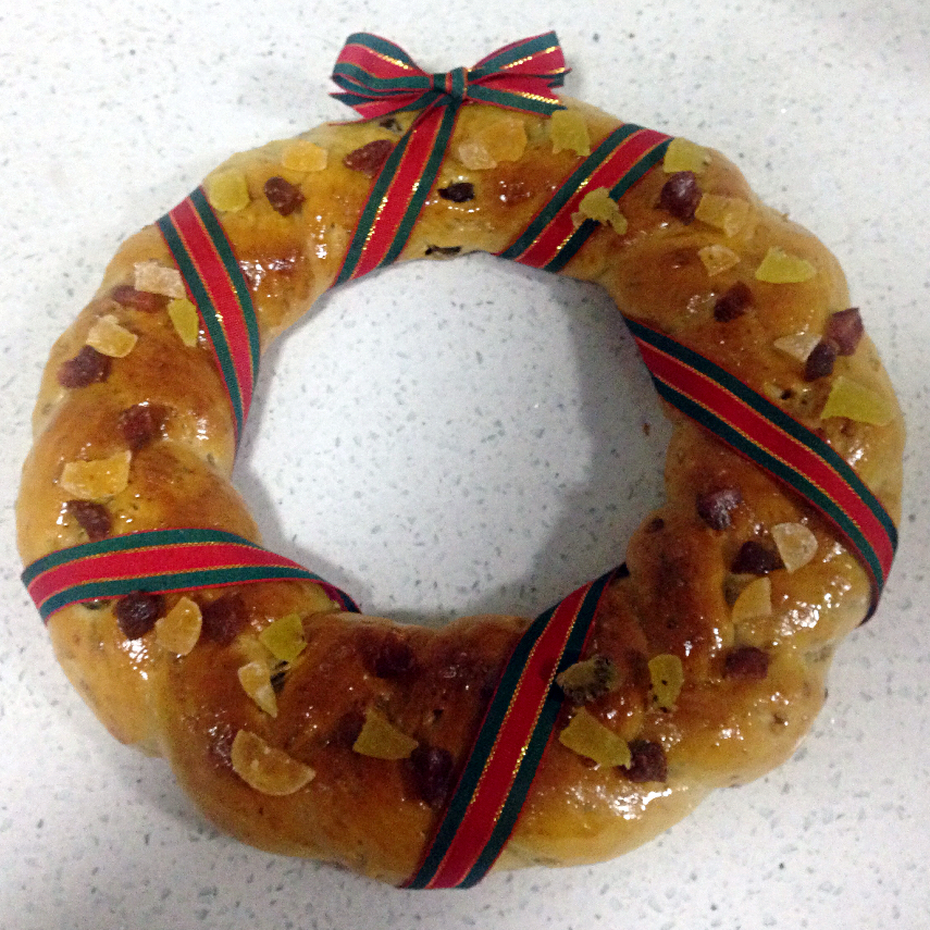 圣诞花环面包