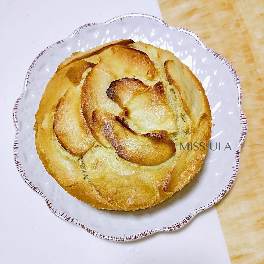 苹果隐形蛋糕 零失败的美味神奇蛋糕
★快手美味甜品★