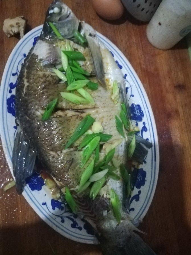 清蒸武昌鱼
