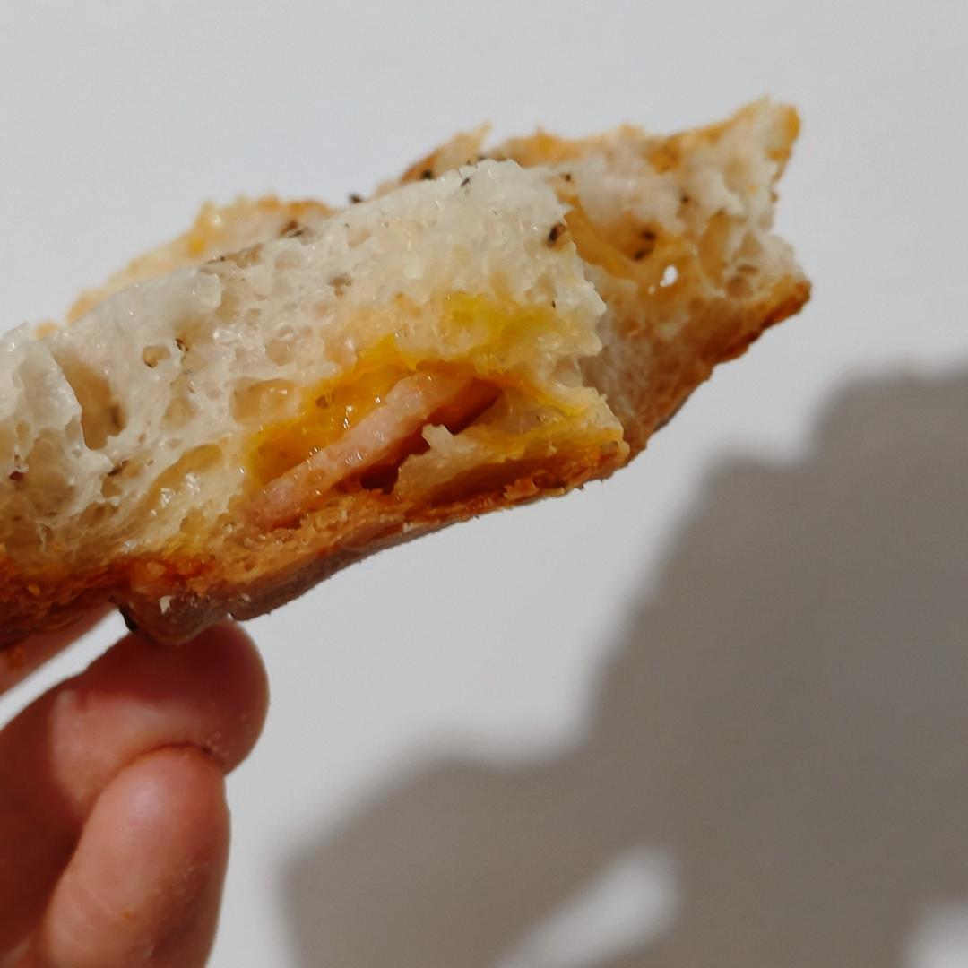 🧀谁动了我的奶酪？丨黑椒芝士恰巴塔