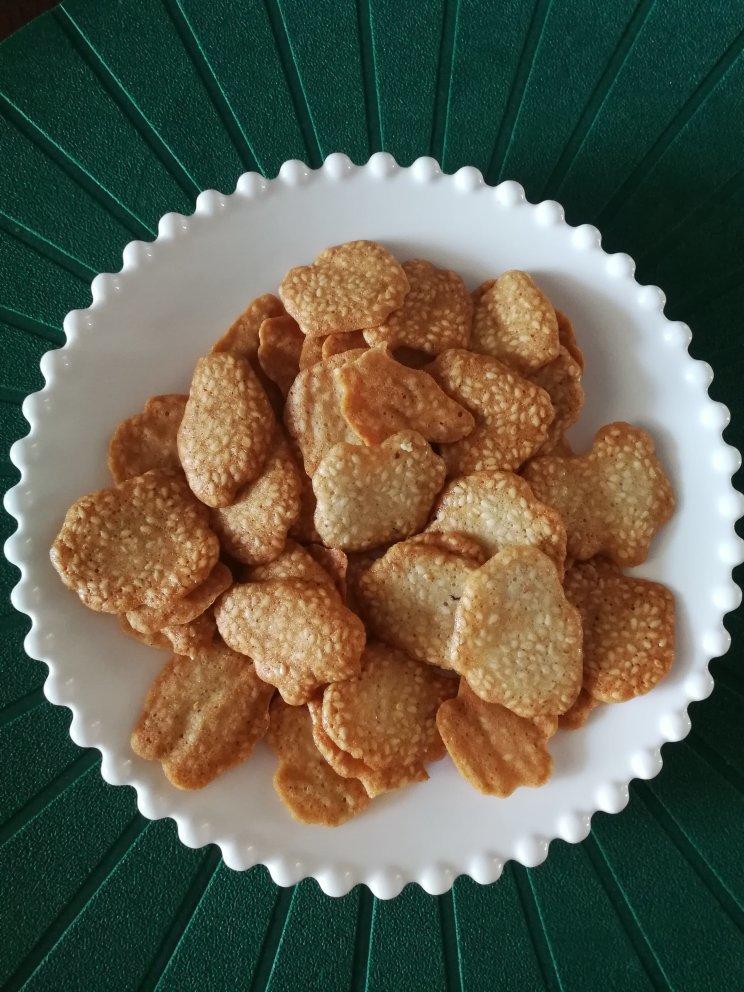 芝麻薄脆蛋白饼干