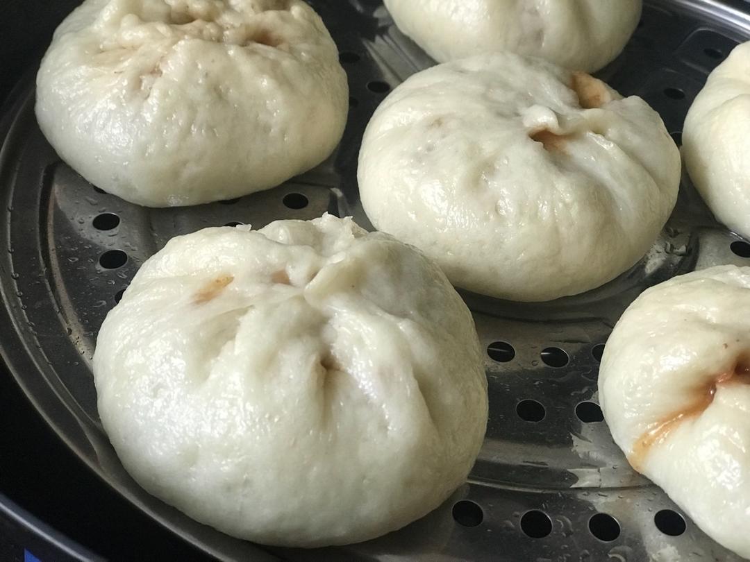 鲜肉生煎包子