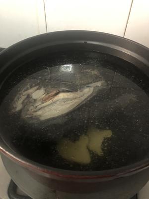 小白也能做的铸铁锅版乌鸡汤的做法 步骤1