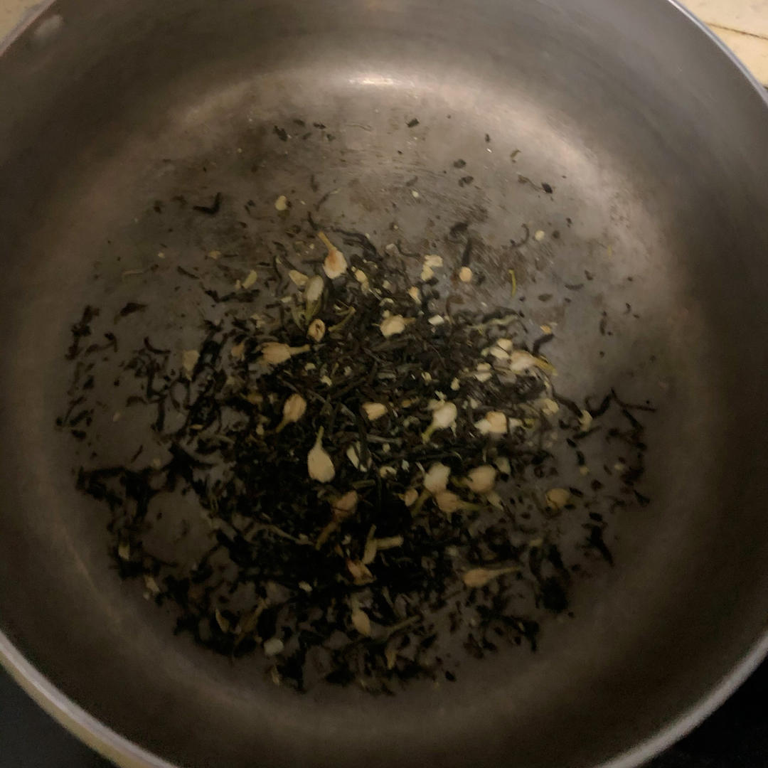 家庭自制茉莉奶绿