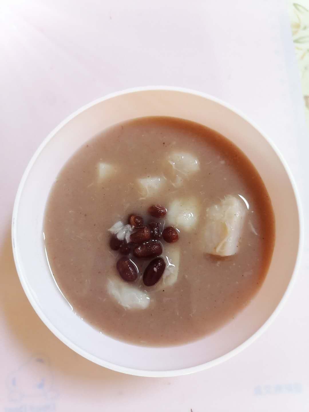 冬日甜品「芋头红豆炖牛奶」