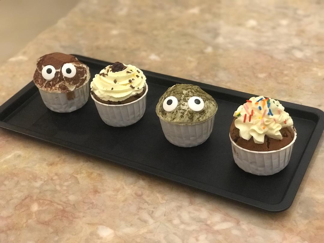 奥利奥杯子蛋糕 Oreo Cream Cupcakes