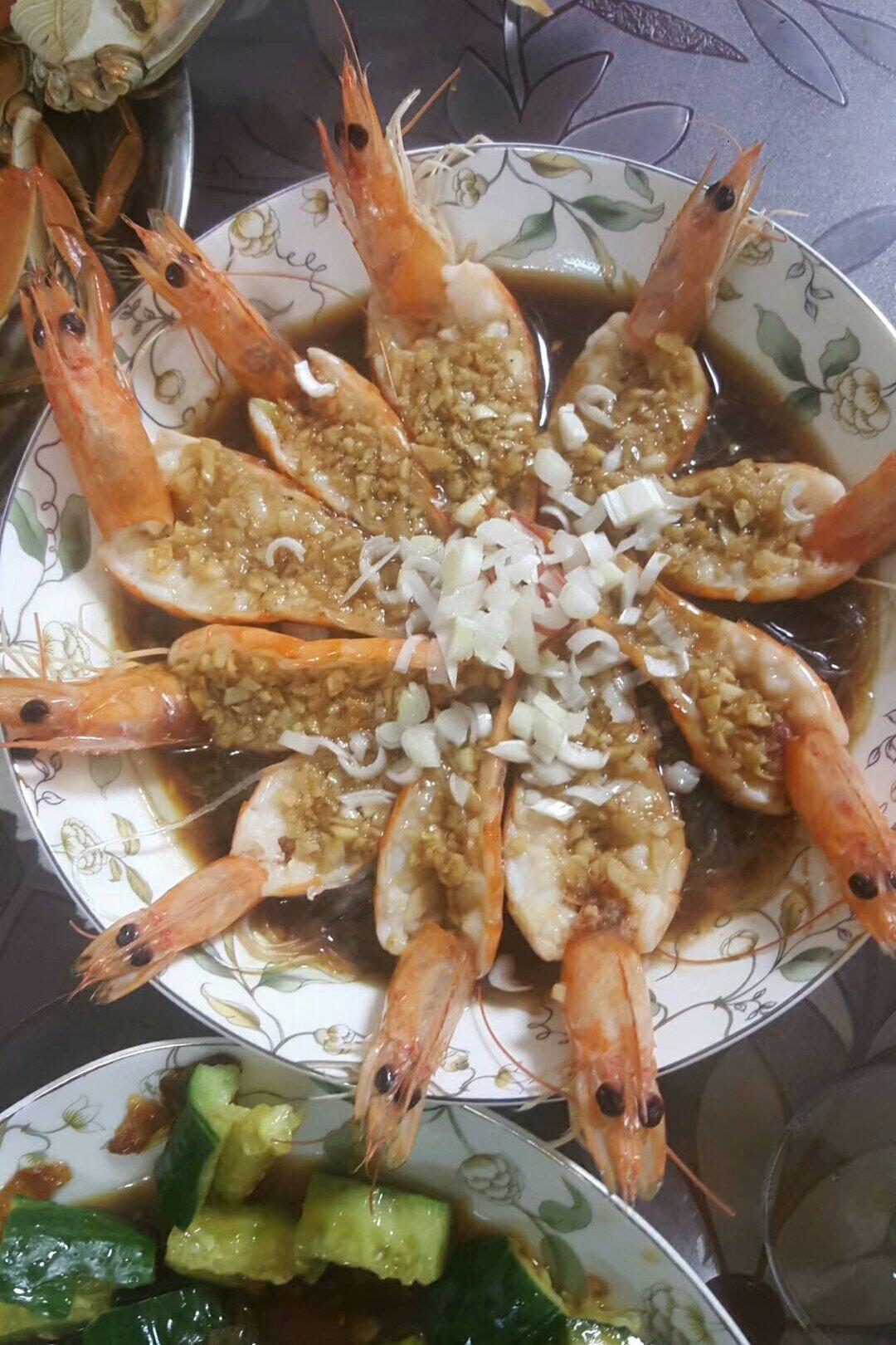 蒜蓉粉丝蒸虾