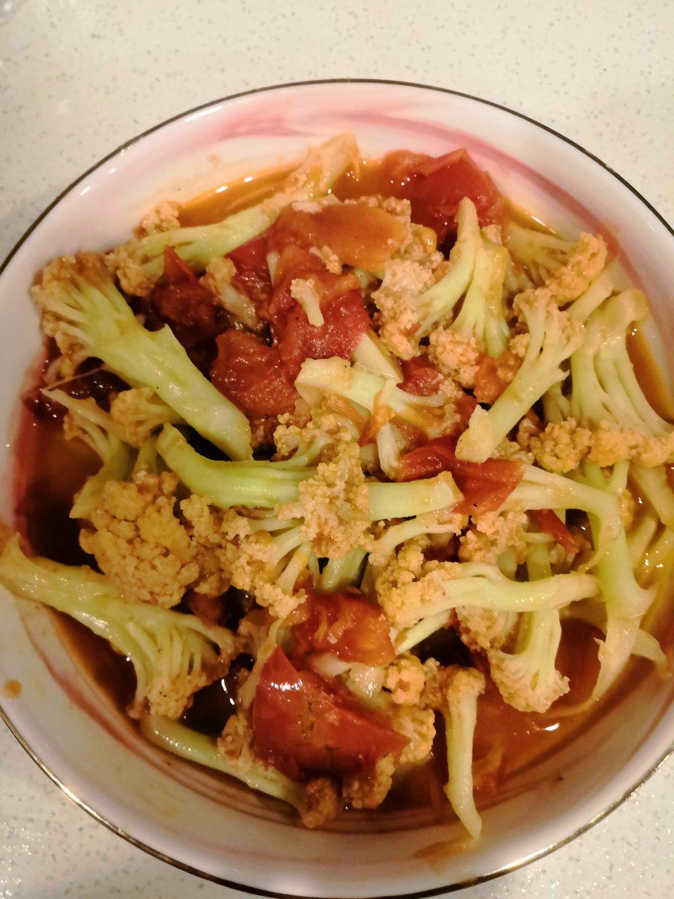 瑶小瑶66做的西红柿炒菜花