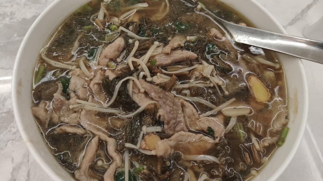酸菜滑肉