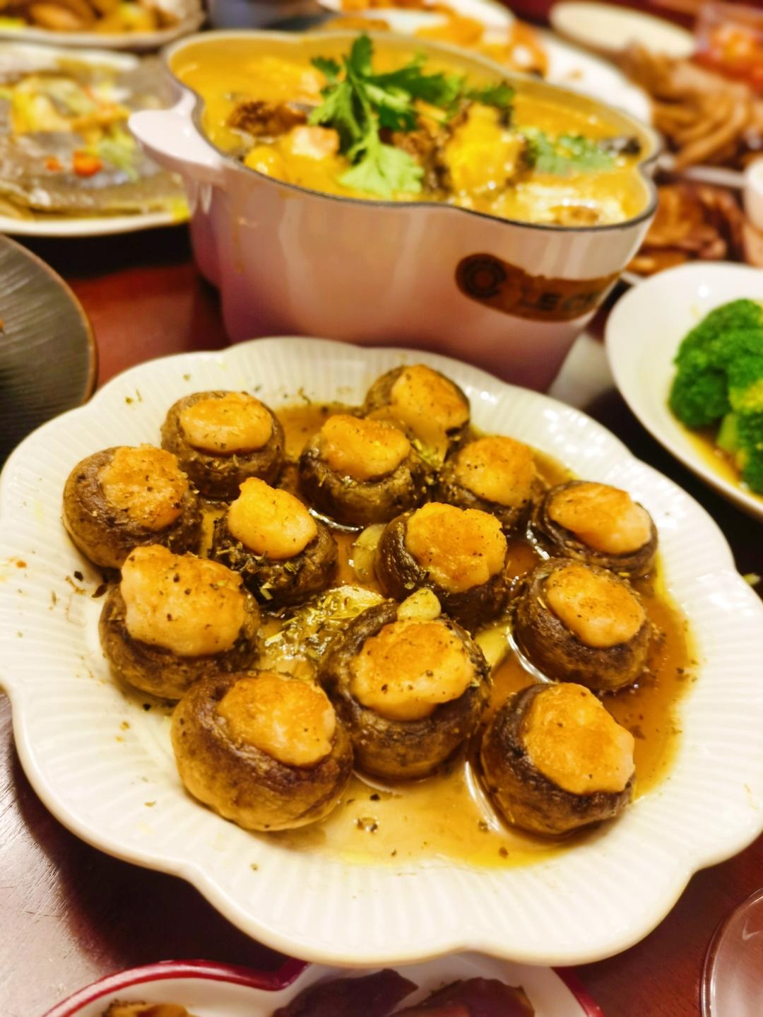 2022曼食年夜饭 | 蒜香口蘑虾滑