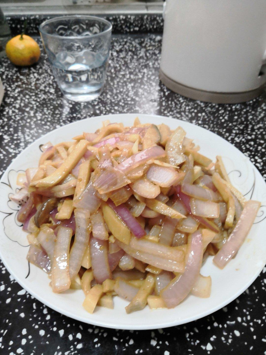 洋葱遇到杏鲍菇